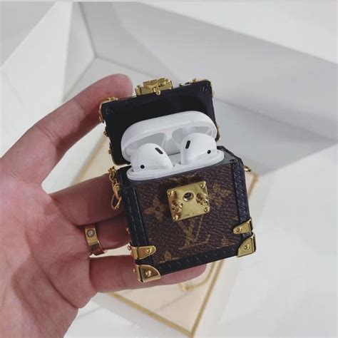 louis vuitton airpod accessories